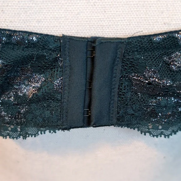 Body by Victoria VICTORIA'S SECRET Unlined Stretch Lace Demi Bra 38DD - Picture 7 of 13